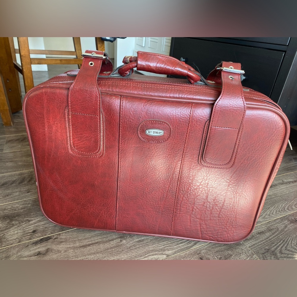 Vintage Jet Stream 2 piece luggage set. Great condition! - Picture 10 of 16
